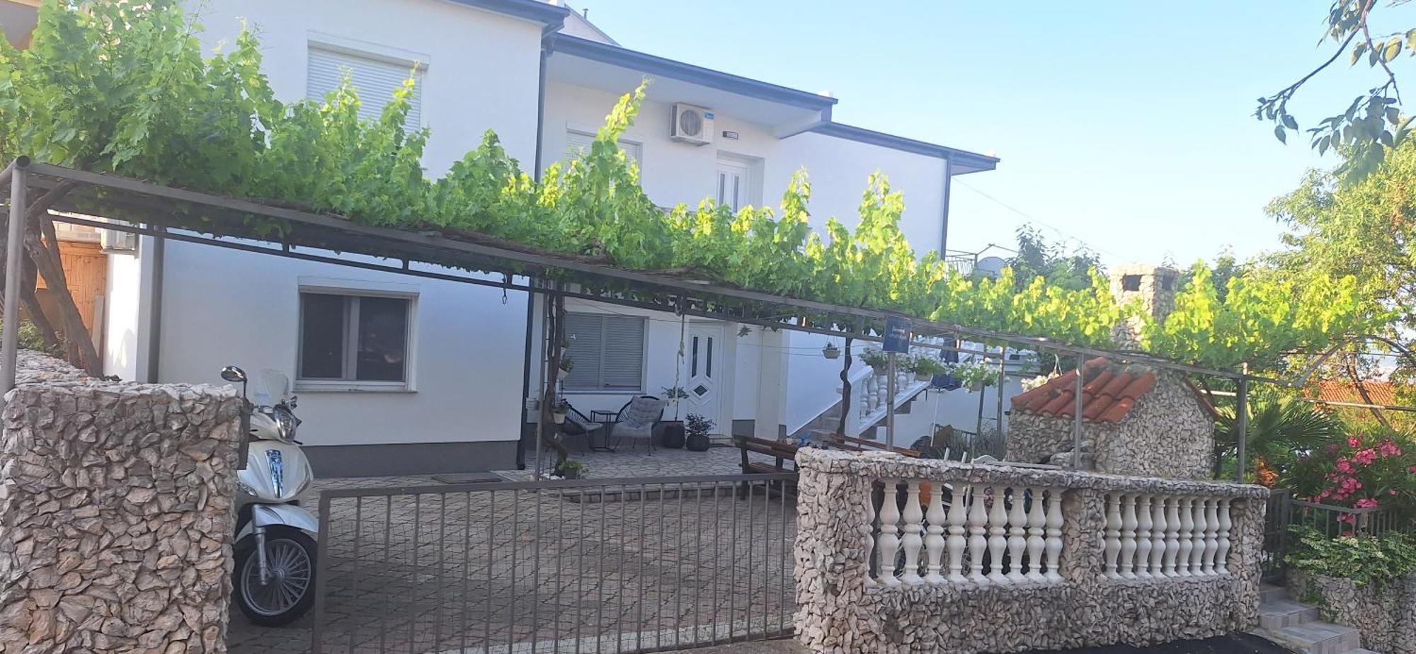 Apartments Jamice Novi Vinodolski Zewnętrze zdjęcie